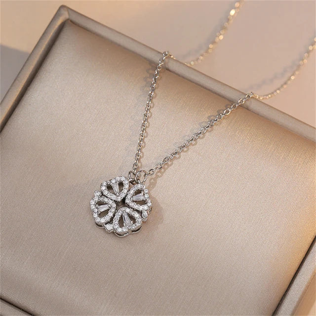 Fashion Retro Lucky Four Leaf Clover Women Necklace Gothic Love Heart Pendant Choke Chain Necklace Stainless Steel Jewelry Gift